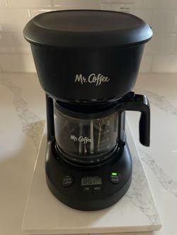 Mr. Coffee 5 Cup Coffee Maker With Timer, Very Clean, only used filtered water, Just in photo, Works Perfectly.