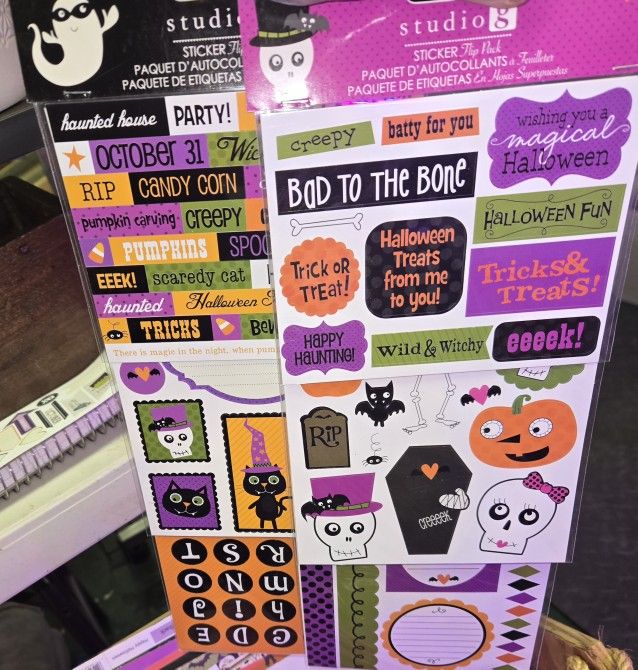 HALLOWEEN CRAFTERS 🎃 