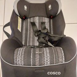 Costco Easy Elite 3-in-1 Convertible Car Seat 