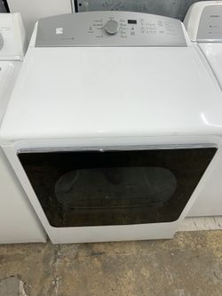 Kenmore gas dryer 29 inches commercial size