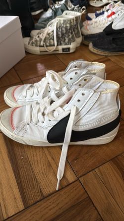 Nike Blazer Mid '77  9.5