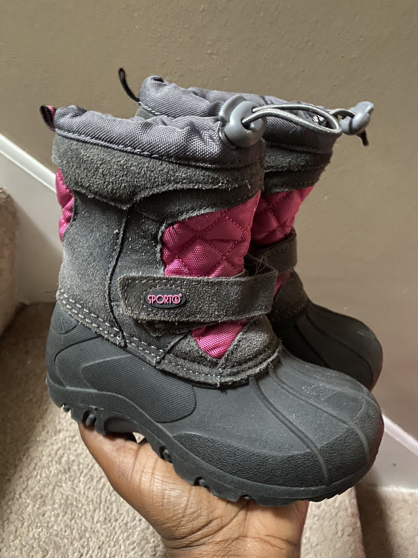 Size 9 toddler girls snow boots