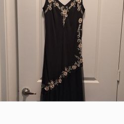 GORGEOUS DRESS FOR CHRISTMAS OR NEW YEARS EVE SZ 16