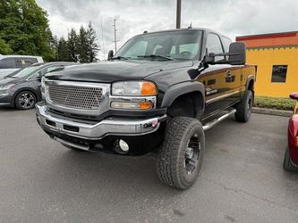 2005 GMC Sierra 2500HD