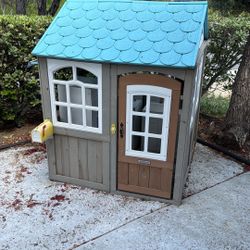 Children’s Playhouse With Full Kitchen Sink, Stove, Refrigerator Toy