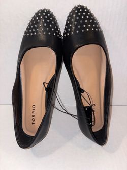 Torrid Studded Ballet Flats size 7.5 NWT. #0059