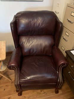 Reclining leather chair