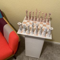 Alabaster Chess Set
