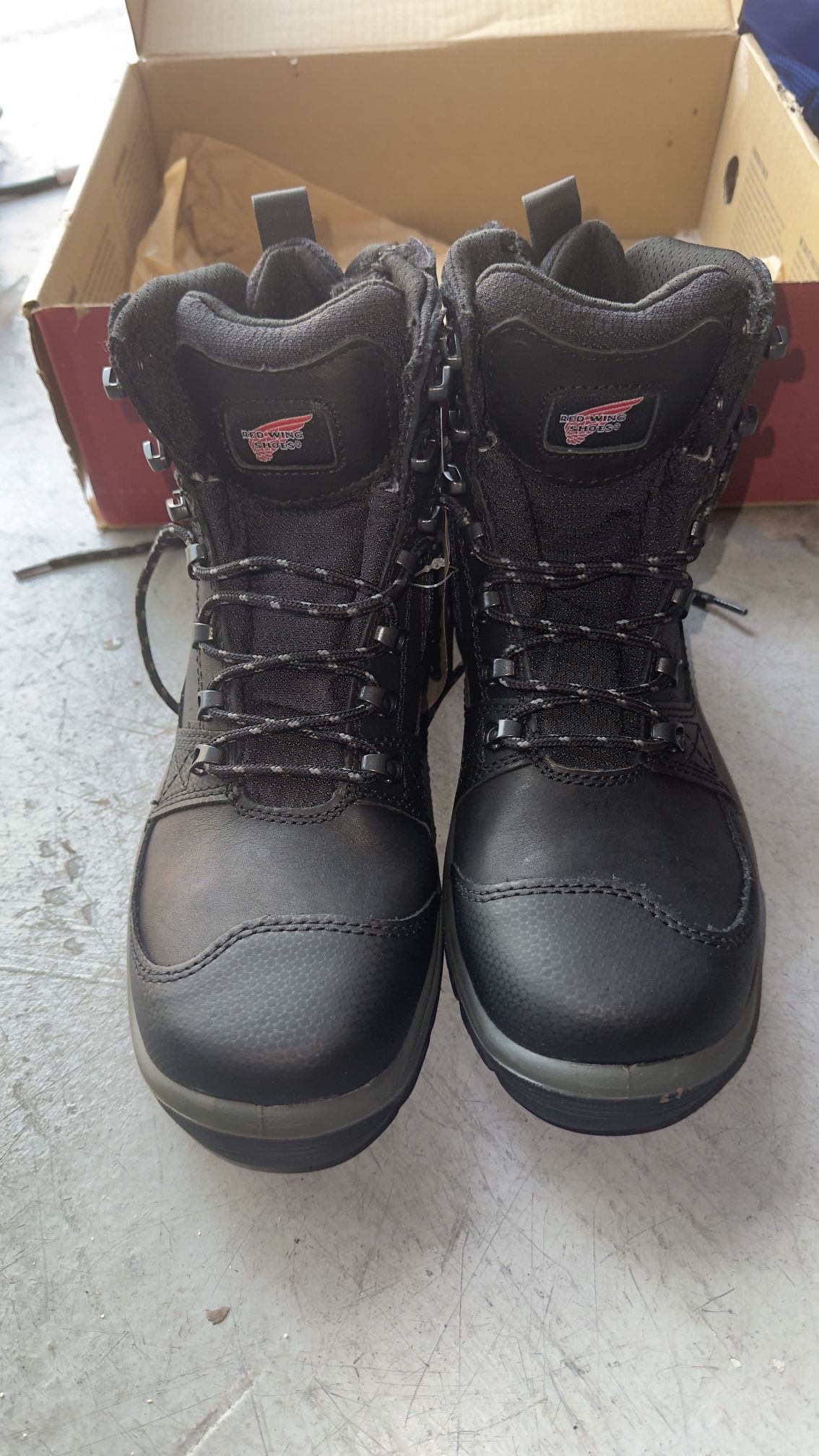 Red Wing Boots / Size 9.5