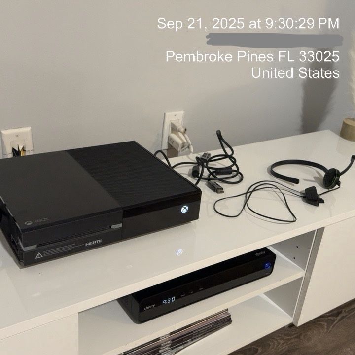 Black Xbox One