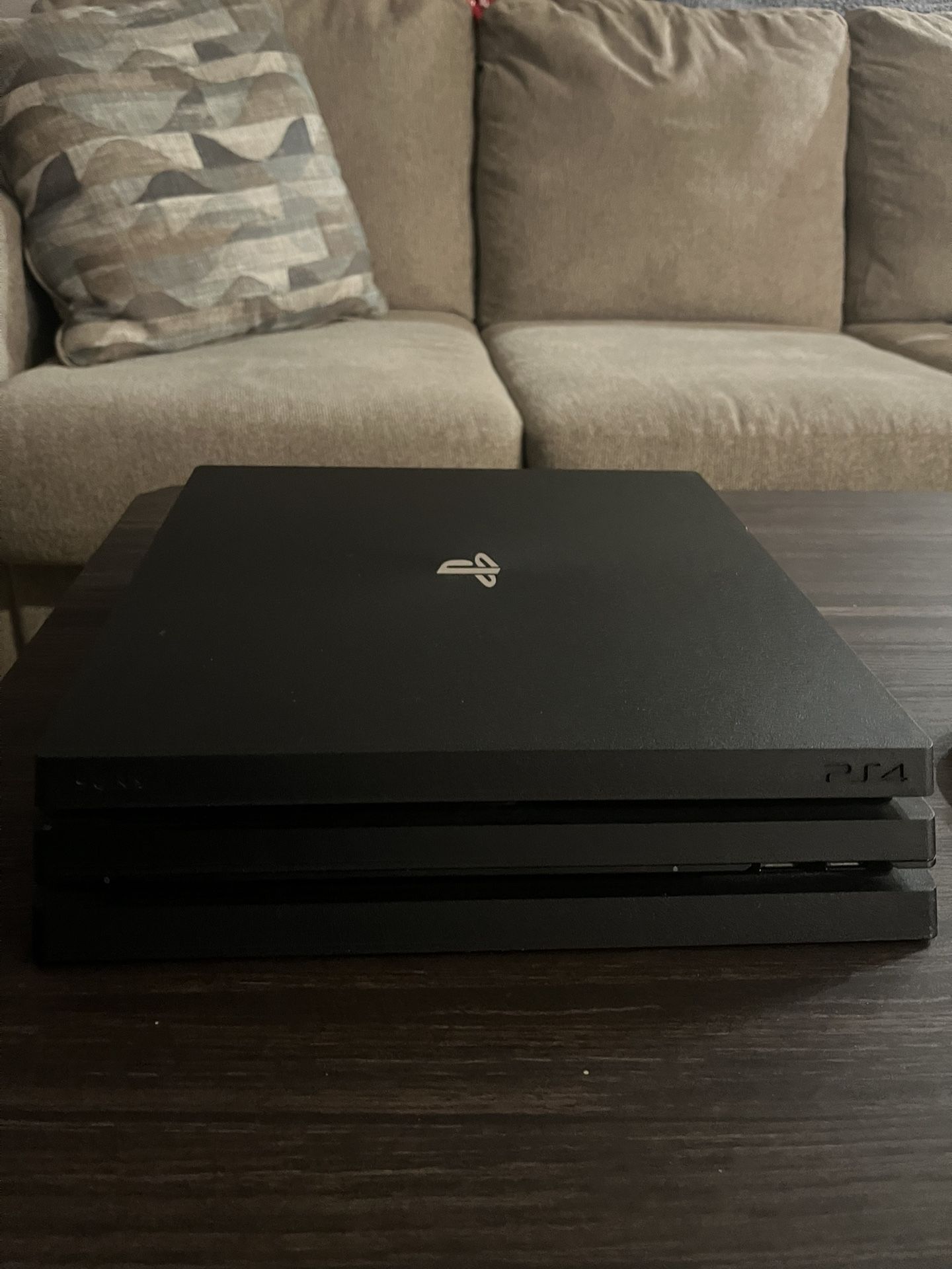 PS4 Pro 1TB