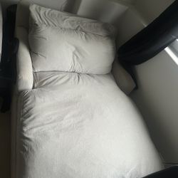 Pull Out Sofa And chaise