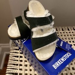 BIRKENSTOCK Arizona Shearling Sandals