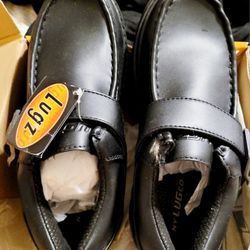 BNIB BLACK LEATHER LUGZ SHOES 