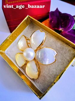Mother of Pearl Flower Brooch 14 k Gold .