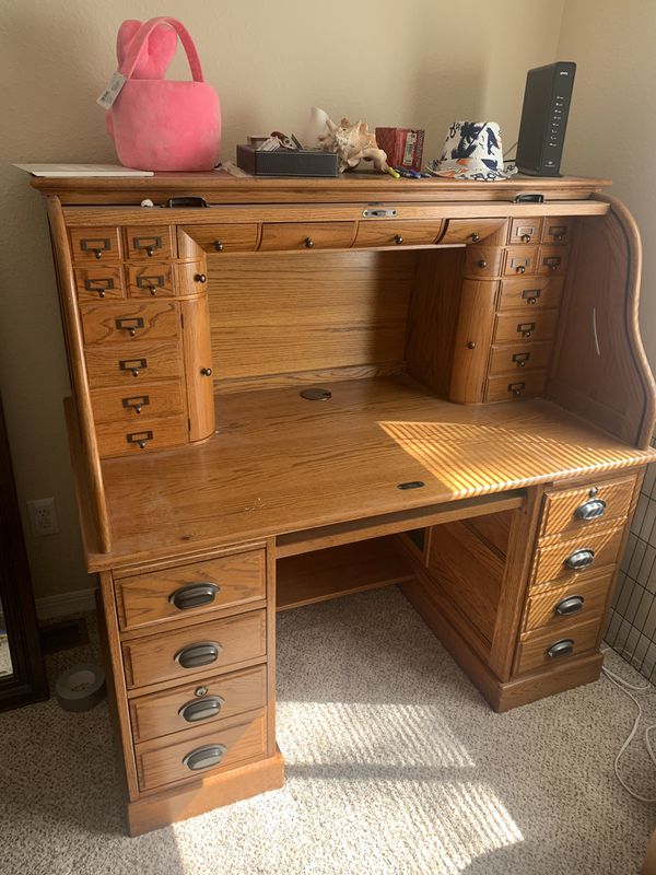 24+ year old solids oak roll top computer desk for Sale in Fruitland