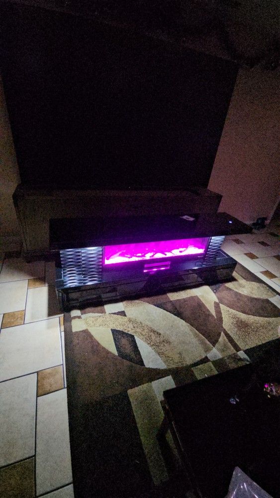 NEW LUXURY FIREPLACE AND TV STAND MIRRORED BLACK AND WHITE AVAILABLE FIT TV 100" NEON LIGHTS CONTROL,BLUETOOTH, SPEAKERS, SIMULATOR FIRE,HEATER, 71"16