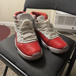 Jordan 11 Cherry