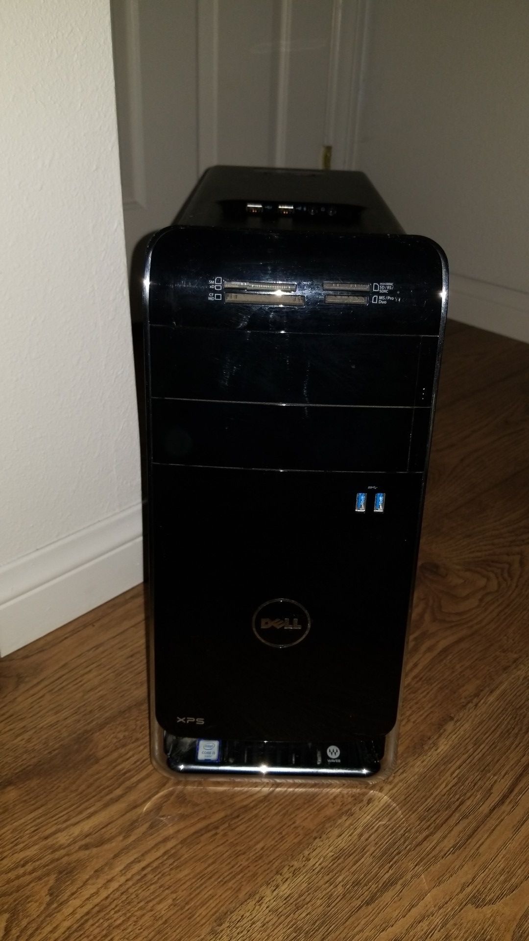 Dell - XPS Desktop - Intel Core i5 - 8GB Memory - 1TB Hard Drive - Black