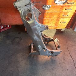 Suzuki GSXR 600 Frame Clean Title