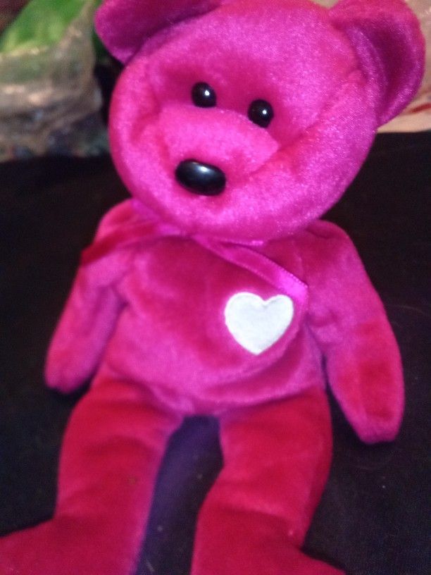 Beanie Babies 20$ Each All In Mint Condition And Well Kept In Plastic