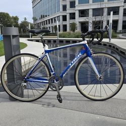 All-Carbon Trek Madone 4.5 Racing Bike 