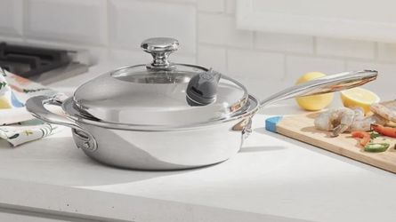 Princess House Vida Sana® 5-Ply Stainless Steel 9" Skillet