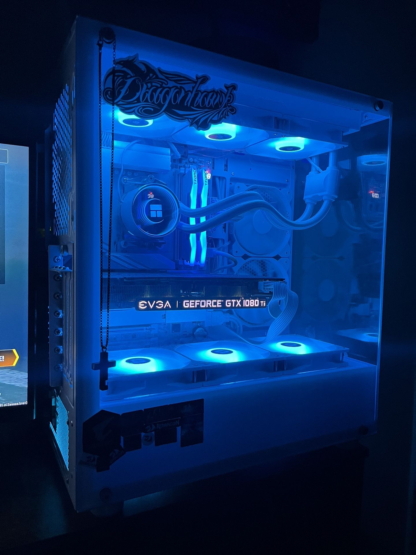 Gaming Pc And 180hz Monitor.