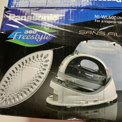 Panasonic NI-WL600 Cordless, Portable 1500W, Pre-owned (broken Base)