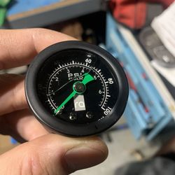 Radium Fuel Pressure Gauge 