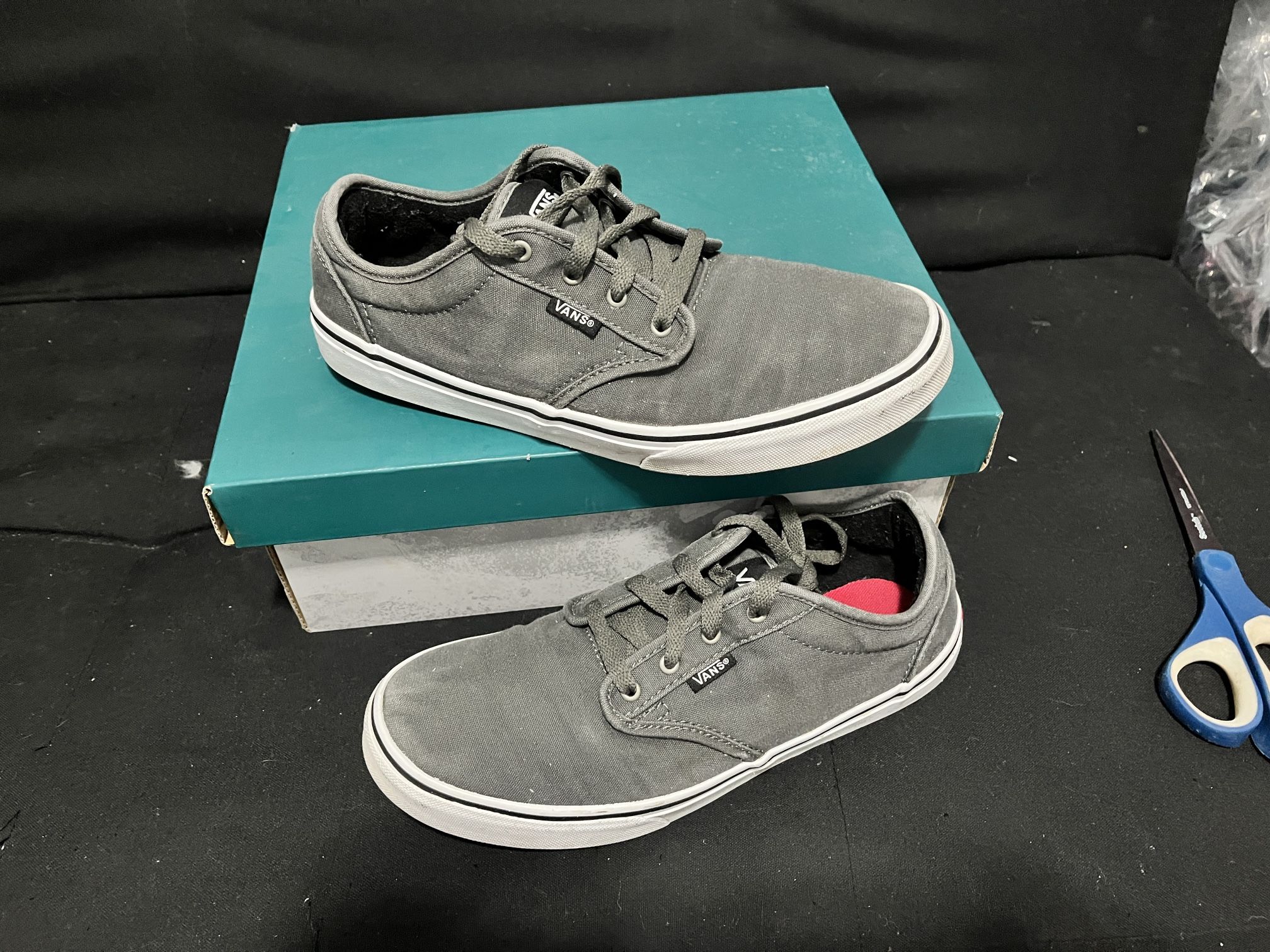 VANS CASUAL DRESS SHOE