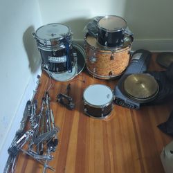 Full Drum kit  With New Drum Throne