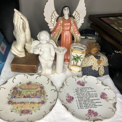 Different Size & Shape Of Granny Decorative Collections 
