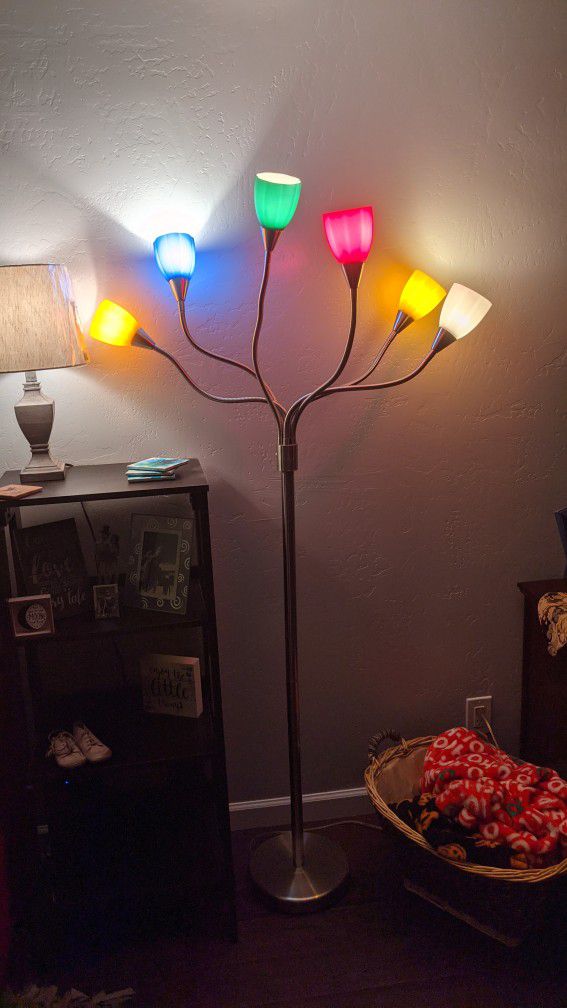 Lovely Luminous Lamps