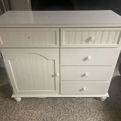 Dresser/changing Table
