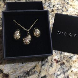 New Gold Plated Necklace And Earring Set