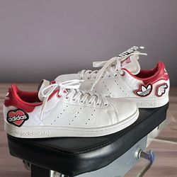 Adidas Size 7.5 Men’s 9 Women’s 