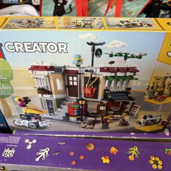 RETIRED LEGO Creator 3-in-1 #31131 Downtown Noodle Shop