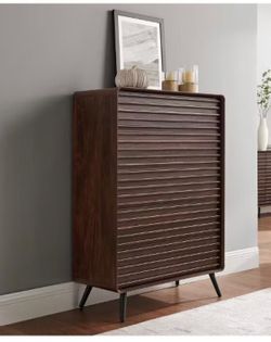 Mid century Style dresser