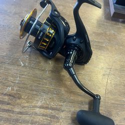 Daiwa BG 5000 spinning fishing reel