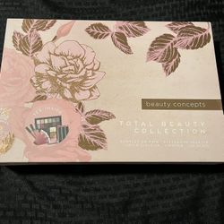 NEW - Beauty Concepts Total Beauty Collection (Makeup Gift Box)  