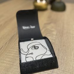 Warren James jewellers 