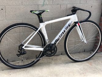 Carbon fiber road bike