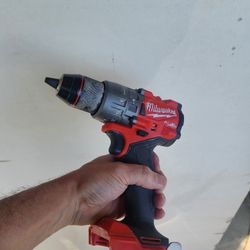 Milwaukee M18 