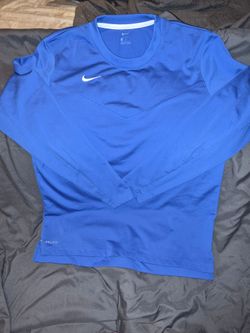 Royal blue Nike Dri fit pull over size Medium