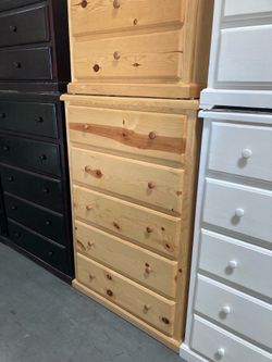 Pinewood jumbo 5 drawer dresser