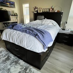 Like New Queen Size Bedframe