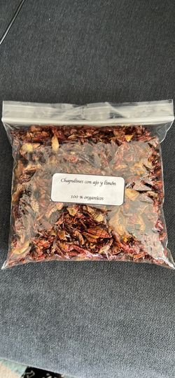 chapulines al mojo de ajo