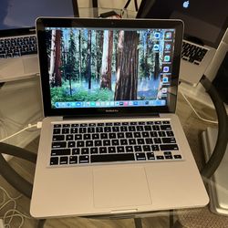LOADED Apple MacBook Pro 13” / i5 / 8GB RAM / 128GB SSD / macOS Sequoia 15.7.5 / Logic Pro / Final Cut Pro / Microsoft Office