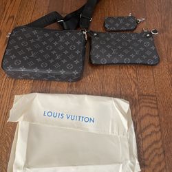 Louis Vuitton Man Purse